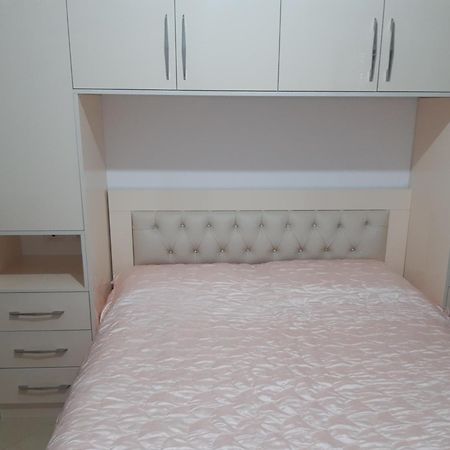 Emily House Apartment Фиер Екстериор снимка