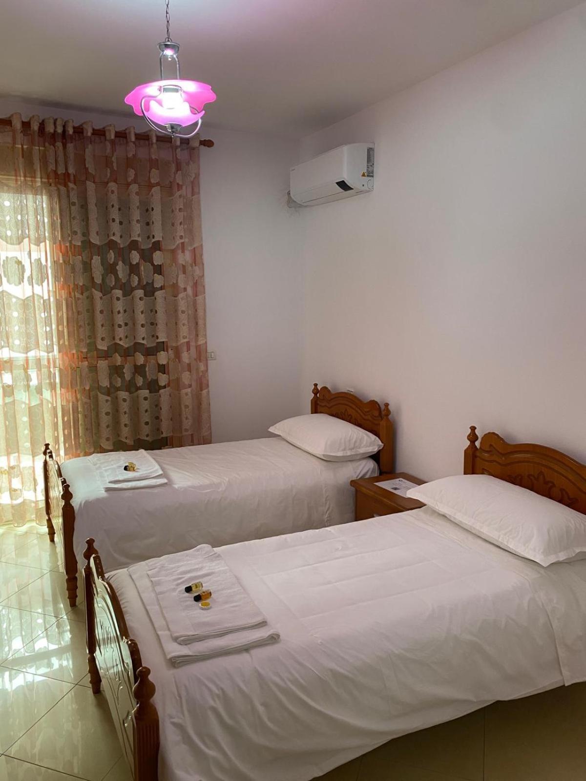 Emily House Apartment Фиер Екстериор снимка