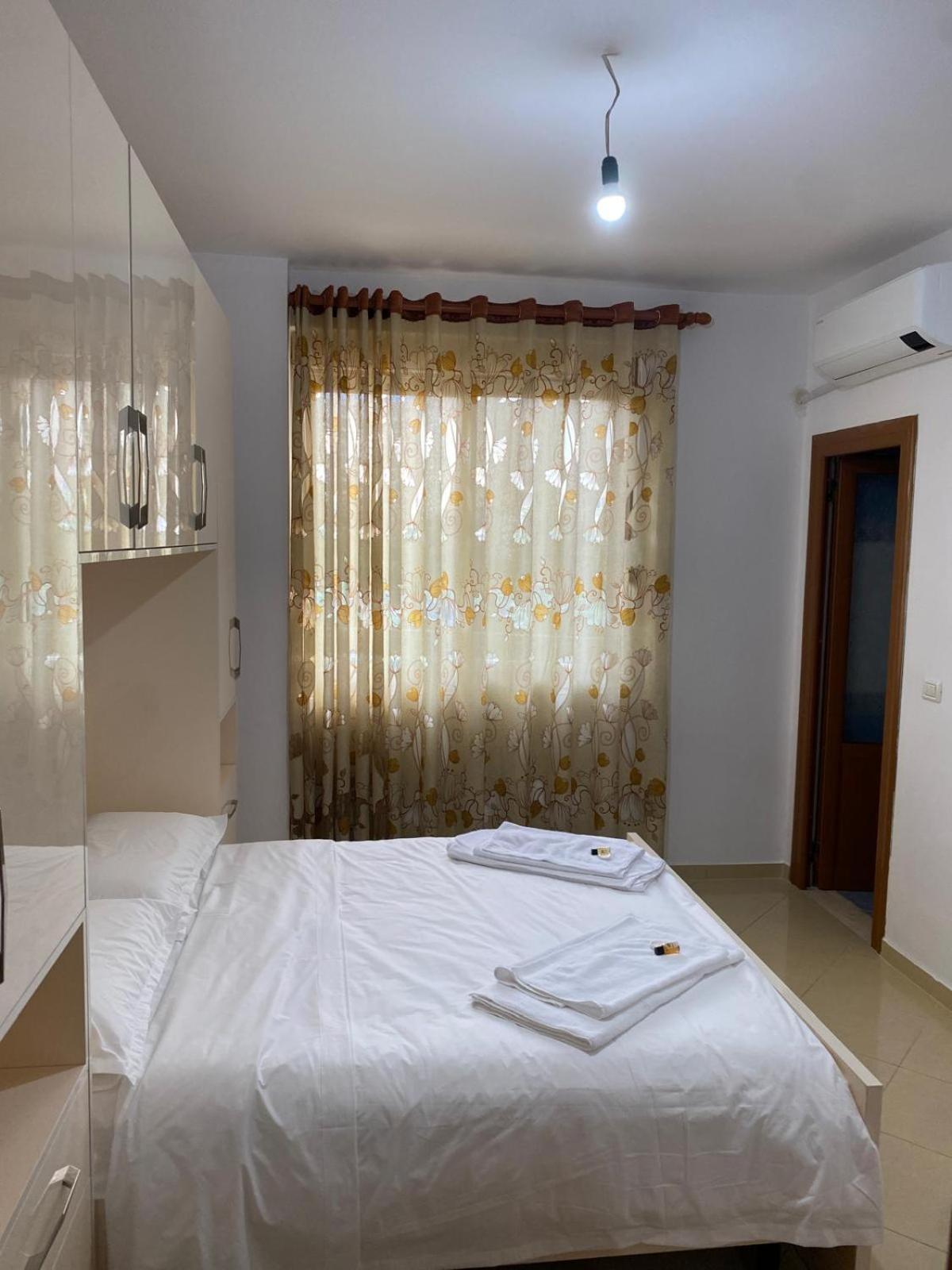 Emily House Apartment Фиер Екстериор снимка