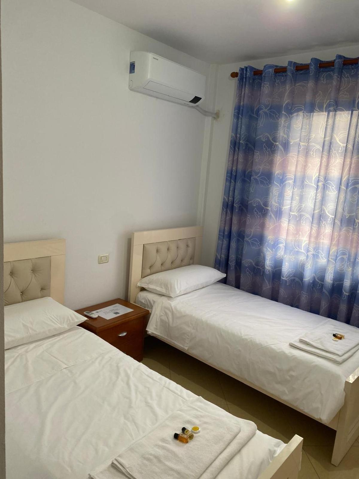 Emily House Apartment Фиер Екстериор снимка